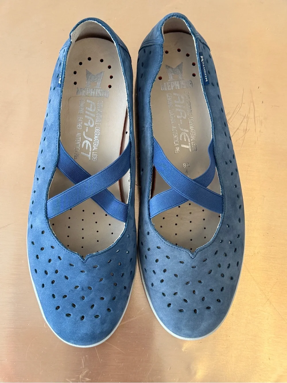 Mephisto Women's Karla Perf Leather Mary Jane Ballet Flats – Blue Suede/Nubuck